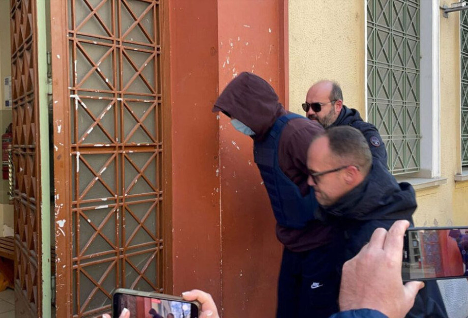 Προφυλακιστέοι οι δύο συλληφθέντες για την άγρια δολοφονία του 34χρονου στις Σέρρες Προφυλακιστέοι οι δύο συλληφθέντες για την άγρια δολοφονία του 34χρονου στις Σέρρες