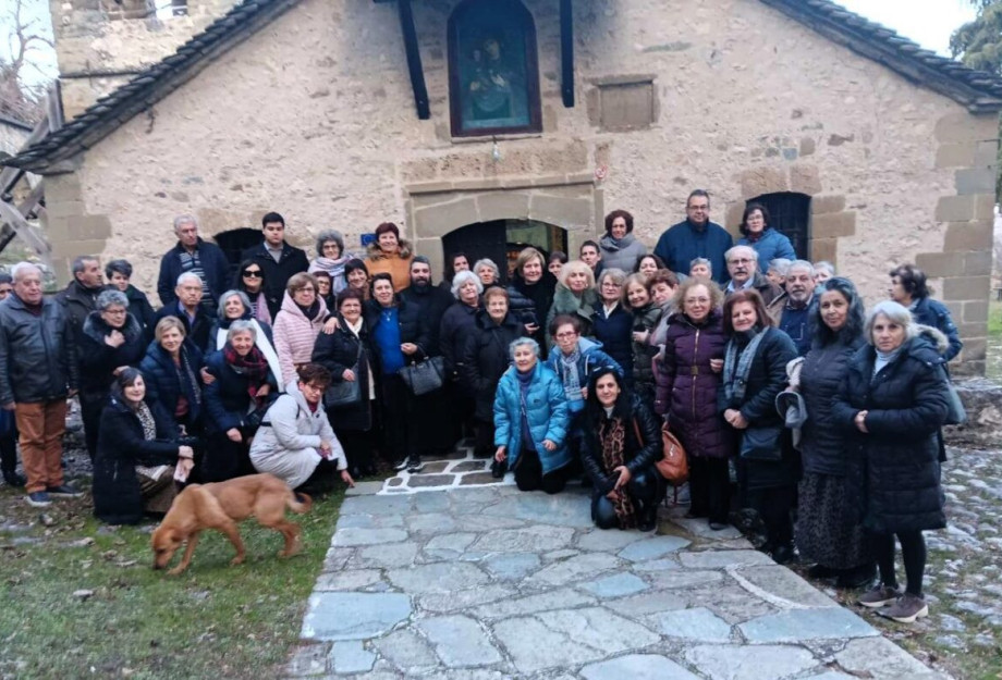 Ημερήσια προσκυνηματική εκδρομή στα Γρεβενά για 60 προσκυνητές της ενορίας των Παμμεγίστων Ταξιαρχών Ημερήσια προσκυνηματική εκδρομή στα Γρεβενά για 60 προσκυνητές της ενορίας των Παμμεγίστων Ταξιαρχών