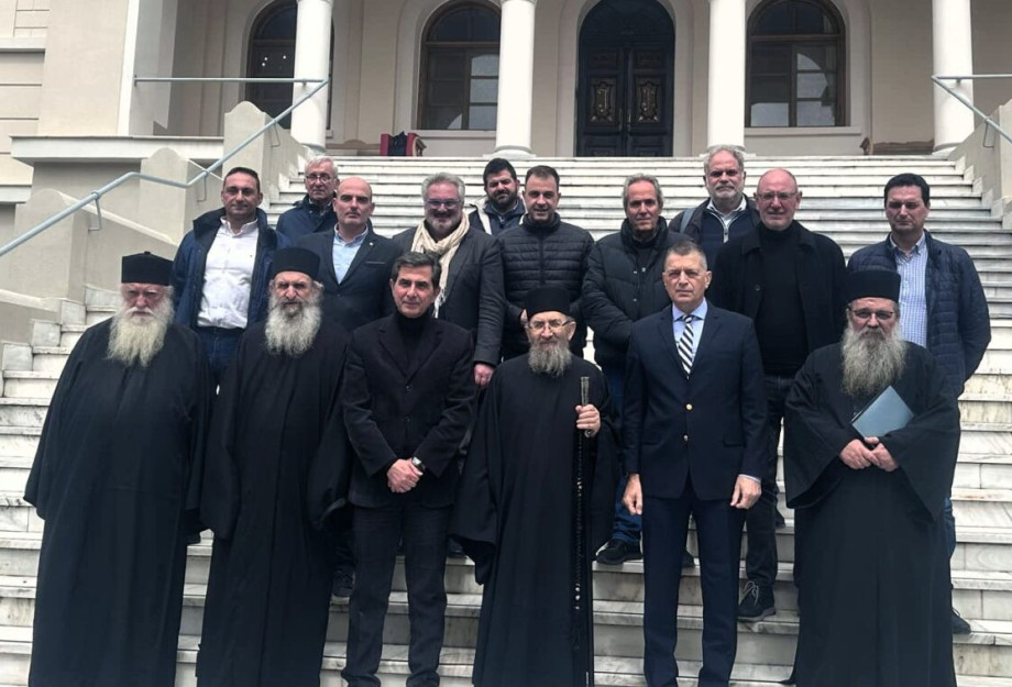 Να συλλέξουν κειμήλια και να κάνουν έκθεση στο ΥΜΑΘ δεν προλαβαίνουν οι μοναχοί του Αγίου Όρους Να συλλέξουν κειμήλια και να κάνουν έκθεση στο ΥΜΑΘ δεν προλαβαίνουν οι μοναχοί του Αγίου Όρους