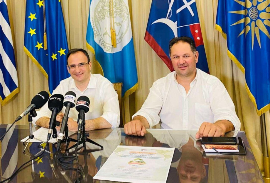 Πάνος Καρακολίδης: Δεν υπάρχει εμπιστοσύνη στο πρόσωπο της Δημάρχου…. Πάνος Καρακολίδης: Δεν υπάρχει εμπιστοσύνη στο πρόσωπο της Δημάρχου….
