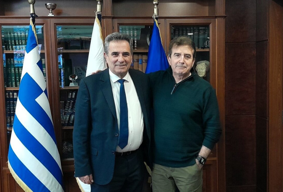Θετικές εξελίξεις στο Νομό Σερρών στη συνάντηση Εργασίας Λεονταρίδη – Χρυσοχοΐδη Θετικές εξελίξεις στο Νομό Σερρών στη συνάντηση Εργασίας Λεονταρίδη – Χρυσοχοΐδη