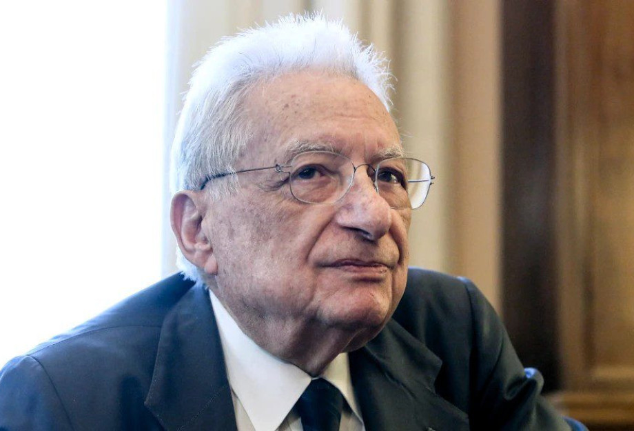«Έφυγε» ο Πέτρος Μολυβιάτης – Η Ελλάδα χάνει σήμερα έναν σπουδαίο άνδρα «Έφυγε» ο Πέτρος Μολυβιάτης – Η Ελλάδα χάνει σήμερα έναν σπουδαίο άνδρα