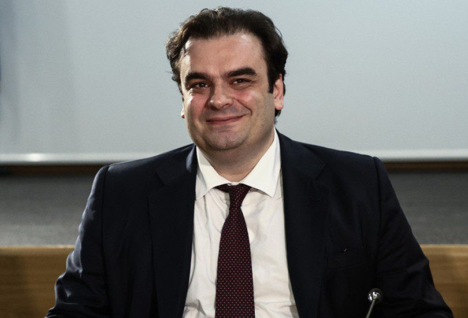 Στο Άγιο Όρος ο Κυριάκος Πιερρακάκης Στο Άγιο Όρος ο Κυριάκος Πιερρακάκης