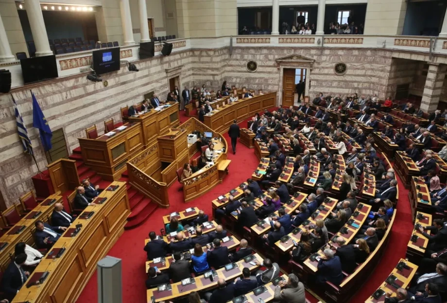 Τα Τέμπη φέρνουν πολιτικές εξελίξεις: Σήμερα η συζήτηση για προανακριτική – Αύριο η μάχη των πολιτικών αρχηγών Τα Τέμπη φέρνουν πολιτικές εξελίξεις: Σήμερα η συζήτηση για προανακριτική – Αύριο η μάχη των πολιτικών αρχηγών