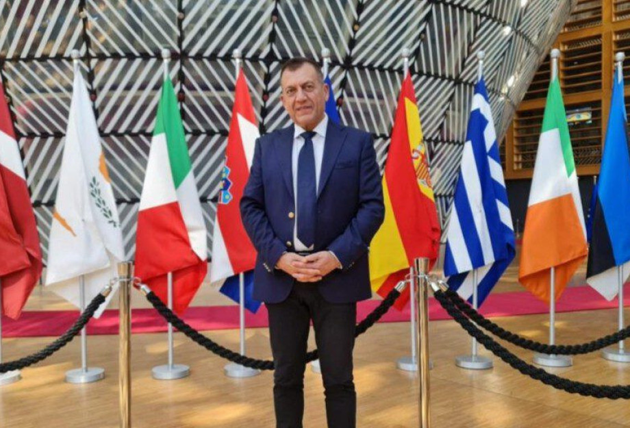 Γιάννης Βρούτσης: «Ισχυρά κοινωνικά πρότυπα οι αθλητές – Αναγκαία η συμμετοχή τους στο διοικητικό γίγνεσθαι» Γιάννης Βρούτσης: «Ισχυρά κοινωνικά πρότυπα οι αθλητές – Αναγκαία η συμμετοχή τους στο διοικητικό γίγνεσθαι»