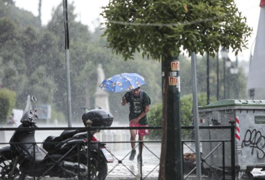 Καιρός: Έκτακτο δελτίο από την ΕΜΥ – Έρχονται καταιγίδες και χιόνια από την Τρίτη Καιρός: Έκτακτο δελτίο από την ΕΜΥ – Έρχονται καταιγίδες και χιόνια από την Τρίτη