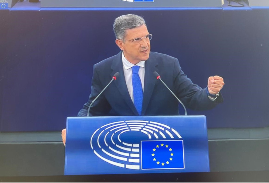 Αυτιάς σε Κομισιόν: Αδιανόητο να χρηματοδοτήσετε την Τουρκία που απειλεί την Ελλάδα Αυτιάς σε Κομισιόν: Αδιανόητο να χρηματοδοτήσετε την Τουρκία που απειλεί την Ελλάδα