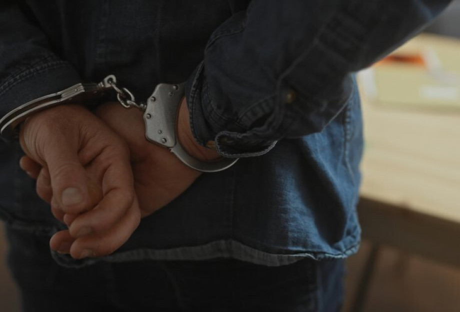 Ζαχάρω: Σύλληψη άνδρα για απόπειρα αρπαγής 4χρονης από την αγκαλιά της μητέρας της Ζαχάρω: Σύλληψη άνδρα για απόπειρα αρπαγής 4χρονης από την αγκαλιά της μητέρας της