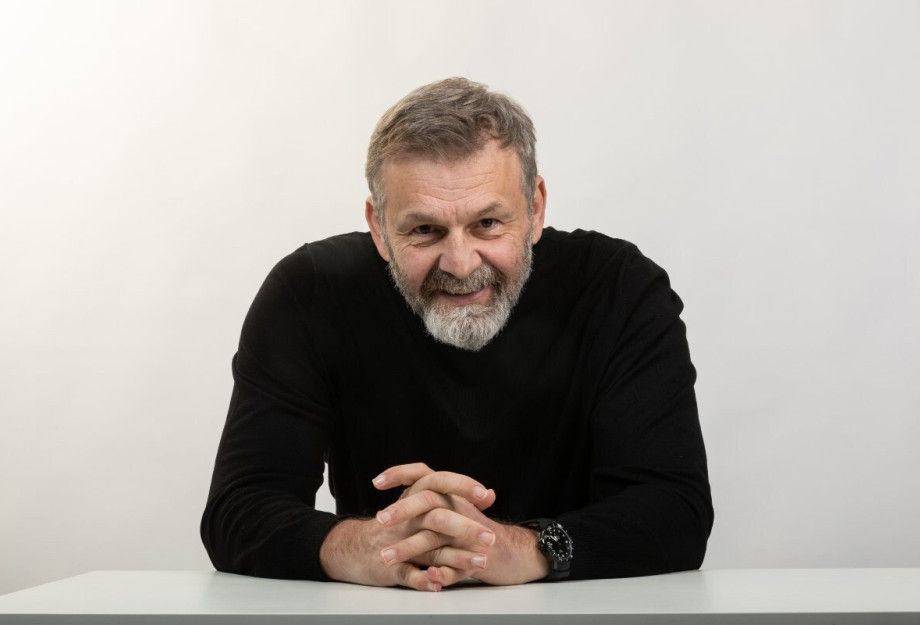 Απόστολος Γκλέτσος: “Δεν έχω κλάψει για γυναίκες αλλά για άντρες” Απόστολος Γκλέτσος: “Δεν έχω κλάψει για γυναίκες αλλά για άντρες”