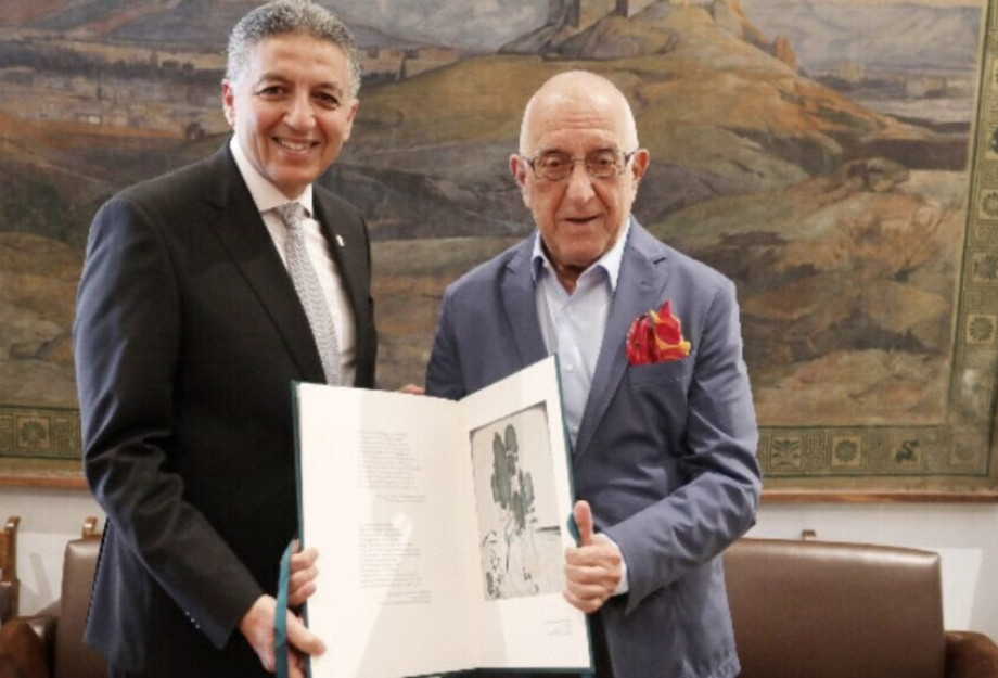 Η Μονή Αγίας Αικατερίνης θα συνεχίσει να λειτουργεί με το υφιστάμενο καθεστώς Η Μονή Αγίας Αικατερίνης θα συνεχίσει να λειτουργεί με το υφιστάμενο καθεστώς