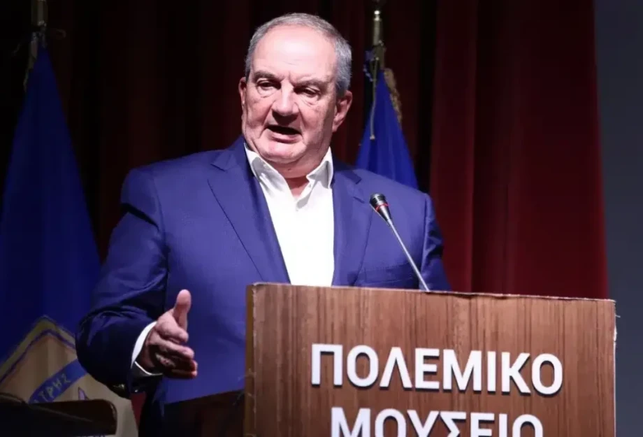 Κώστας Καραμανλής: Καμία αξιοπιστία δεν μπορεί να έχει η Ένωση όταν δαιμονοποιεί τη Ρωσία, ενώ κατευνάζει την Τουρκία. Κώστας Καραμανλής: Καμία αξιοπιστία δεν μπορεί να έχει η Ένωση όταν δαιμονοποιεί τη Ρωσία, ενώ κατευνάζει την Τουρκία.