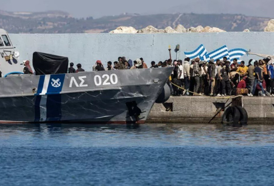 Πώς και γιατί τελικά η Κρήτη μετατράπηκε σε νέα Λαμπεντούζα; Πώς και γιατί τελικά η Κρήτη μετατράπηκε σε νέα Λαμπεντούζα;