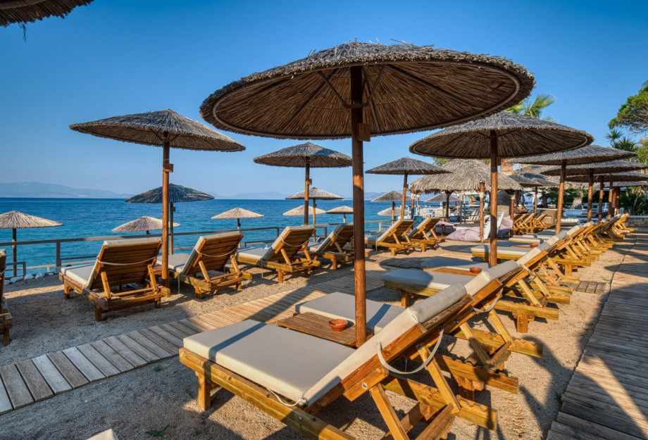 Πόσο κοστολογείται ένα μπάνιο για μια οικογένεια σε ελεύθερη παραλία της Χαλκιδικής Πόσο κοστολογείται ένα μπάνιο για μια οικογένεια σε ελεύθερη παραλία της Χαλκιδικής