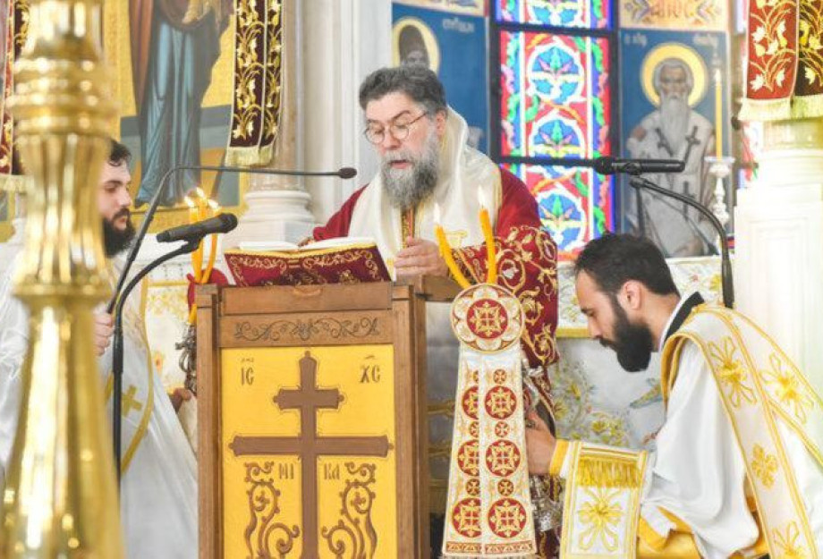 Σερρών Θεολόγος: «Η Εκκλησία μας πορεύεται,εμπνέεται, συγκροτείται και φωτίζεται,από το πυρ της αγίας Πεντηκοστής» Σερρών Θεολόγος: «Η Εκκλησία μας πορεύεται,εμπνέεται, συγκροτείται και φωτίζεται,από το πυρ της αγίας Πεντηκοστής»