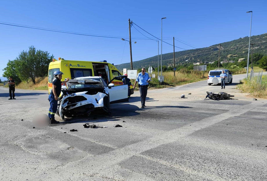 Ιωάννινα: Οχήματα συγκρούστηκαν και παρέσυραν μηχανή - Στο νοσοκομείο ο μοτοσικλετιστής Ιωάννινα: Οχήματα συγκρούστηκαν και παρέσυραν μηχανή - Στο νοσοκομείο ο μοτοσικλετιστής