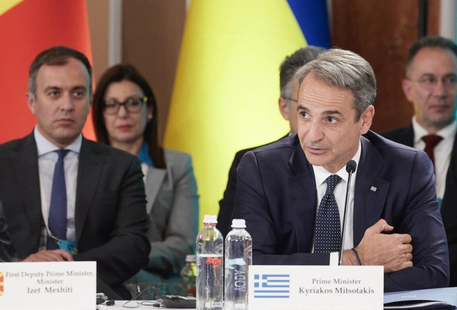 Ο ΥΦΥΠΕΞ Τάσος Χατζηβασιλείου στην Οδησσό με τον Πρωθυπουργό Ο ΥΦΥΠΕΞ Τάσος Χατζηβασιλείου στην Οδησσό με τον Πρωθυπουργό