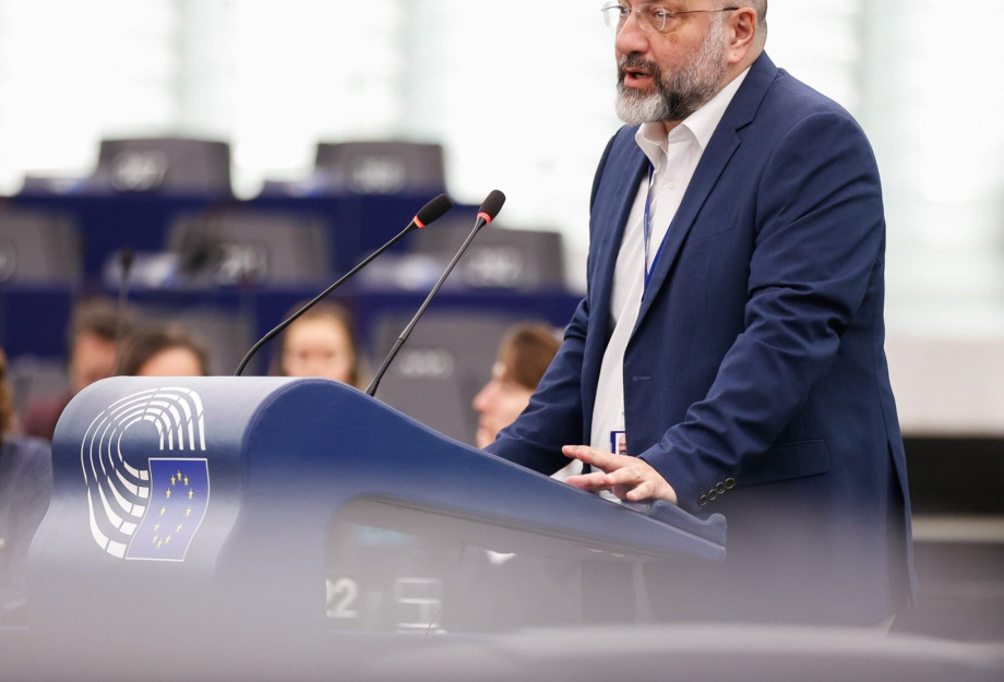 Σάκης Αρναούτογλου: Η Μεσόγειος δεν μπορεί να είναι η ξεχασμένη θάλασσα της Ευρώπης Σάκης Αρναούτογλου: Η Μεσόγειος δεν μπορεί να είναι η ξεχασμένη θάλασσα της Ευρώπης