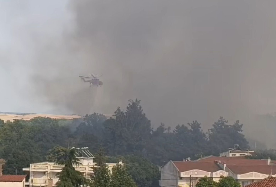 Σέρρες - Και φέτος πυρκαγιά στην περιοχή Αγίου Ραφαήλ που ευτυχώς έσβησε γρήγορα Σέρρες - Και φέτος πυρκαγιά στην περιοχή Αγίου Ραφαήλ που ευτυχώς έσβησε γρήγορα