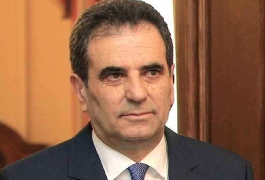 Θεόφιλος Λεονταρίδης-Συνυπηρέτηση και για τους ιδιώτες τριτέκνους και πολύτεκνους Θεόφιλος Λεονταρίδης-Συνυπηρέτηση και για τους ιδιώτες τριτέκνους και πολύτεκνους