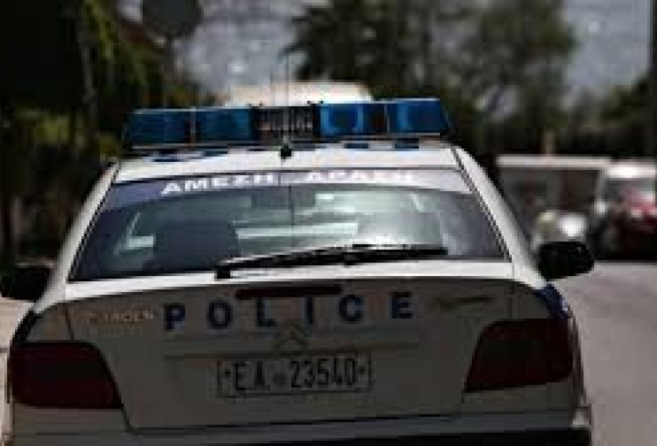Καλαμάτα: Σορός γυναίκας σε προχωρημένη αποσύνθεση εντοπίστηκε σε ταράτσα πολυκατοικίας Καλαμάτα: Σορός γυναίκας σε προχωρημένη αποσύνθεση εντοπίστηκε σε ταράτσα πολυκατοικίας