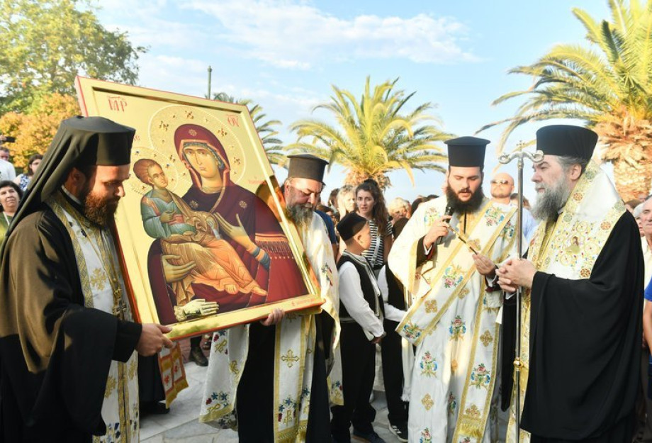Σερρών Θεολόγος-Από το πάναγνο και εκφραστικό θεομητορικό βλέμμα, αντλούμε ευλογία, αντοχές, έμπνευση και ελπίδα