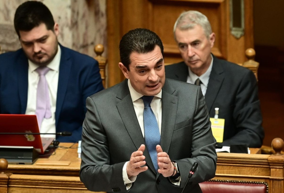 Οργώνει πριν την ΔΕΘ ο Σκρέκας τους νομούς της Βόρειας Ελλάδας Οργώνει πριν την ΔΕΘ ο Σκρέκας τους νομούς της Βόρειας Ελλάδας