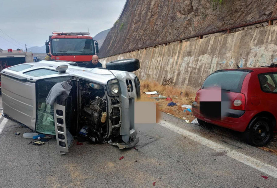Τροχαίο δυστύχημα στο Γαλαξίδι: Σφοδρή σύγκρουση ΙΧ, δύο νεκροί και μία τραυματίας Τροχαίο δυστύχημα στο Γαλαξίδι: Σφοδρή σύγκρουση ΙΧ, δύο νεκροί και μία τραυματίας