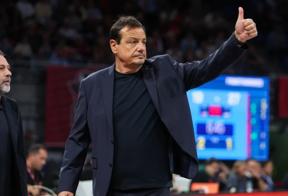 Αναστάτωση στην Basket League: Απόφαση της ΓΓΑ «παγώνει» έξι προπονητές, ανάμεσά τους και τον Εργκίν Αταμάν Αναστάτωση στην Basket League: Απόφαση της ΓΓΑ «παγώνει» έξι προπονητές, ανάμεσά τους και τον Εργκίν Αταμάν