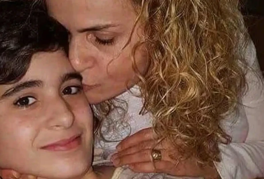 «Έφυγε μακριά μας, τον θέρισε ένας καρκίνος-Λερναία Ύδρα που όσο κι αν αγωνίστηκε, για να τον αντιμετωπίσει, στάθηκε αδύνατο» «Έφυγε μακριά μας, τον θέρισε ένας καρκίνος-Λερναία Ύδρα που όσο κι αν αγωνίστηκε, για να τον αντιμετωπίσει, στάθηκε αδύνατο»