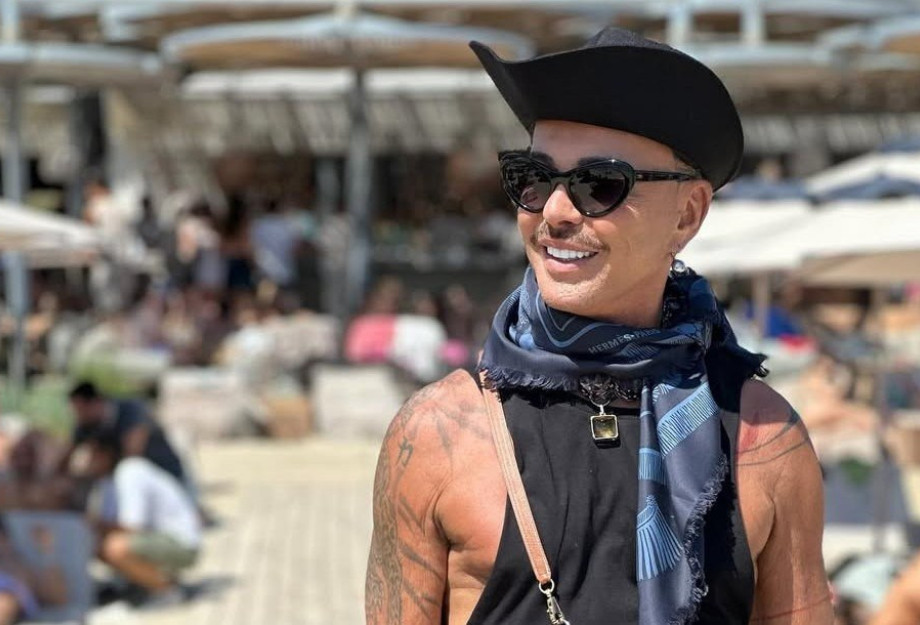 Μύκονος: Ο Λάκης Γαβαλάς αποθέωσε την Έφη Θώδη, ενώ ζήτησε να μάθει τι φίλτρα χρησιμοποιεί η Ιωάννα Τούνη Μύκονος: Ο Λάκης Γαβαλάς αποθέωσε την Έφη Θώδη, ενώ ζήτησε να μάθει τι φίλτρα χρησιμοποιεί η Ιωάννα Τούνη