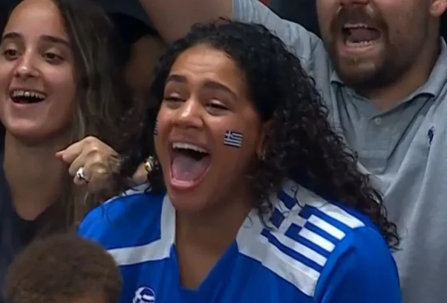 EuroBasket 2025: Έξαλλοι πανηγυρισμοί της Μαράια με το καλάθι και φάουλ του Γιάννη Αντετοκούνμπο