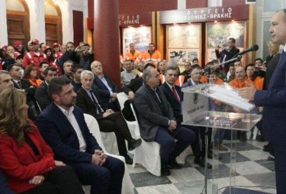 Βραβεύτηκε ο Σάββας Σάββαρης σε ειδική εκδήλωση του Υπουργείου Μακεδονίας – Θράκης Βραβεύτηκε ο Σάββας Σάββαρης σε ειδική εκδήλωση του Υπουργείου Μακεδονίας – Θράκης