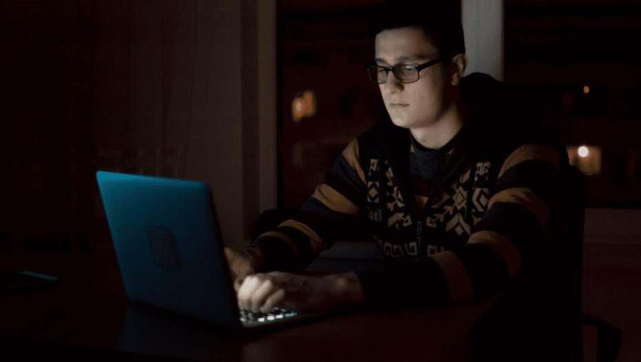 Τρεις τρόποι για να συνεχίσεις να βλέπεις ταινίες ή σειρές online και δωρεάν