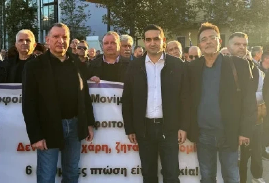 Μιχάλης Κατρίνης -Το ΠΑΣΟΚ δίπλα στο δίκαιο αγώνα των στρατιωτικών