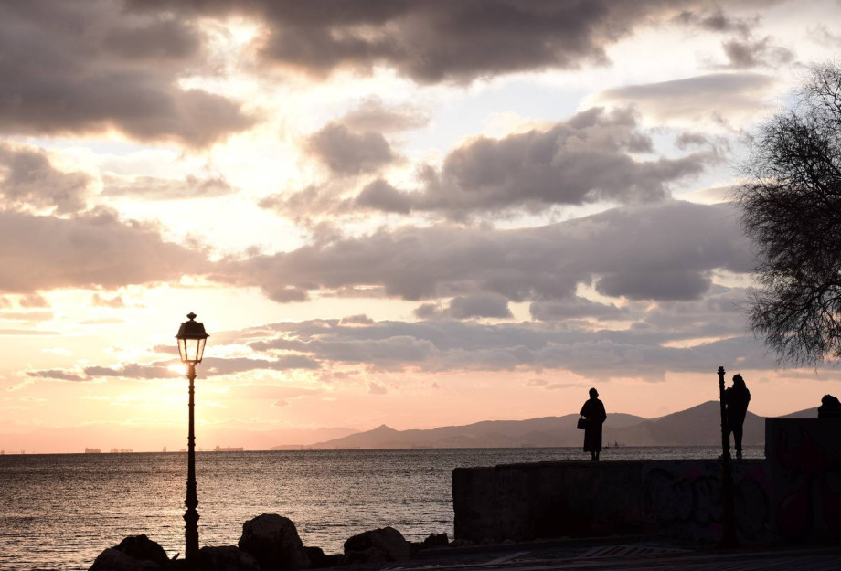Καιρός: Μικρή πτώση της θερμοκρασίας και αυξημένη υγρασία την Τετάρτη