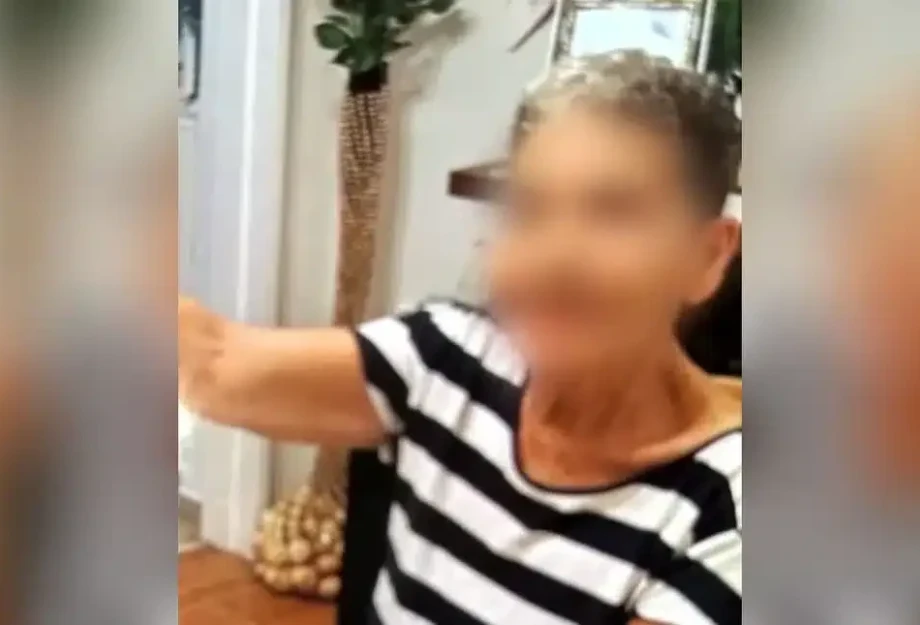 Γλυφάδα: Πέθανε η 70χρονη που είχε δεχθεί επίθεση με πέτρα από 38χρονο την ώρα που τάιζε αδέσποτες γάτες