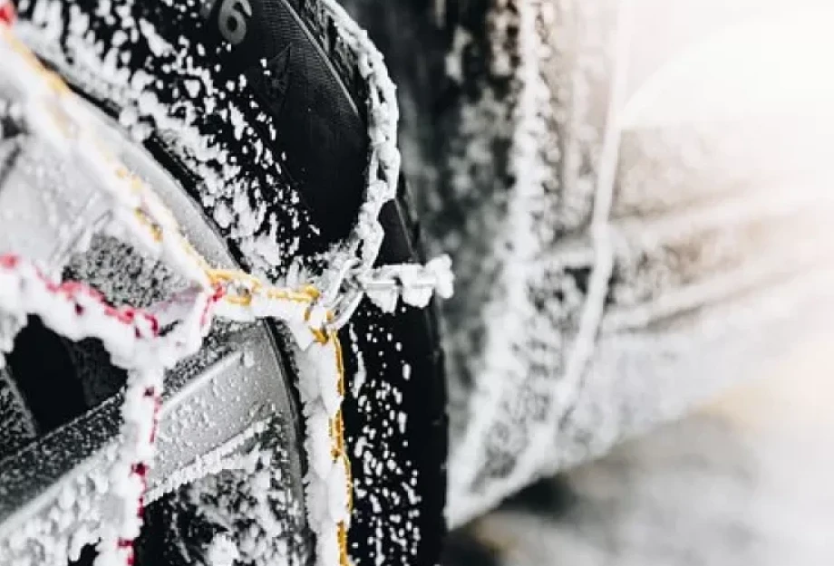 Υποχρεωτική η χρήση αντιολισθητικών αλυσίδων σε όλο το δίκτυο της Π.Ε Πέλλας