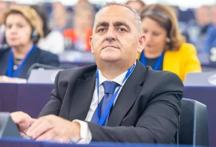 Έκκληση των Ευρωβουλευτών Μπελέρη, Αυτιά & Κεφαλογιάννη για άμεση προστασία της ελληνικής κομπόστας και μελιού