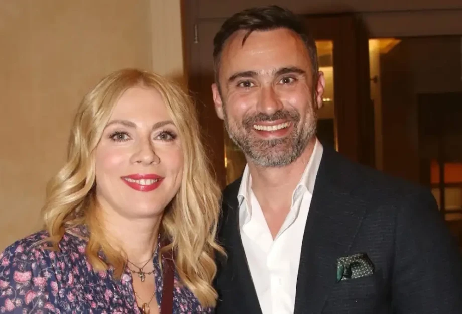 Σμαράγδα Καρύδη: «Η Ελισάβετ Κωνσταντινίδου πιέζει τον Γιώργο Καπουτζίδη να κάνει ταινία το “Πάρα Πέντε”»