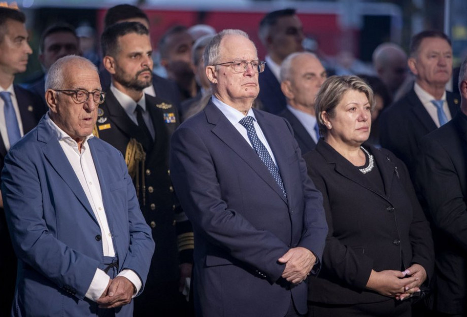 Ο Νικήτας Κακλαμάνης στα αποκαλυπτήρια της προτομής του Γιώργου Λυγγερίδη Ο Νικήτας Κακλαμάνης στα αποκαλυπτήρια της προτομής του Γιώργου Λυγγερίδη