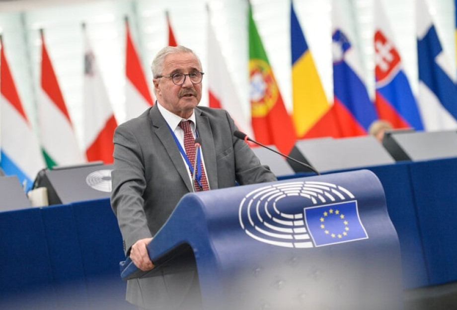 Γιάννης  Μανιάτης- Πώς τα 7,5 δις Ευρώ των υποσχέσεων του κ. Μητσοτάκη για τη Δυτική Μακεδονία έγιναν μόλις 1,96 δις