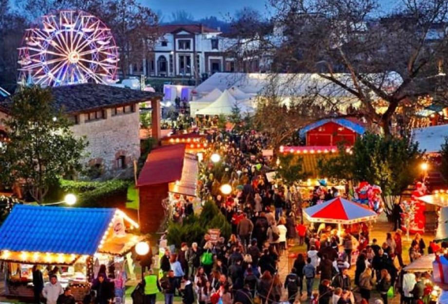 Ο Δήμος Τρικκαίων ήδη φωταγώγησε το χριστουγεννιάτικο δέντρο! -Ξεκινά ο 14ος Μύλος των Ξωτικών