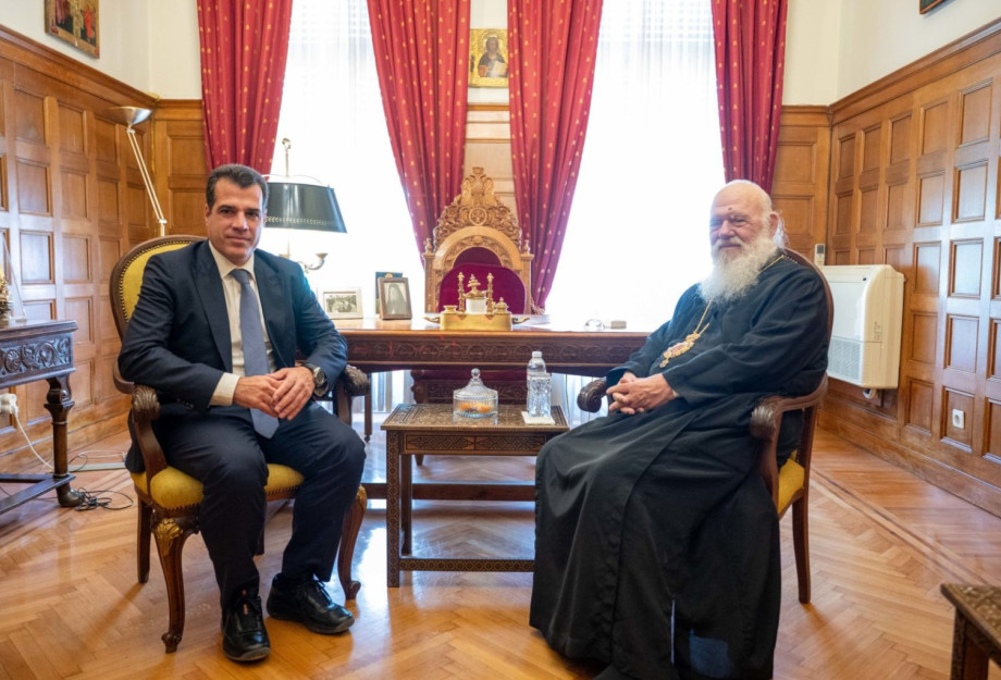 Συνάντηση Πλεύρη – Ιερώνυμου: «Επιλέγουμε τη συνεργασία με την Εκκλησία»