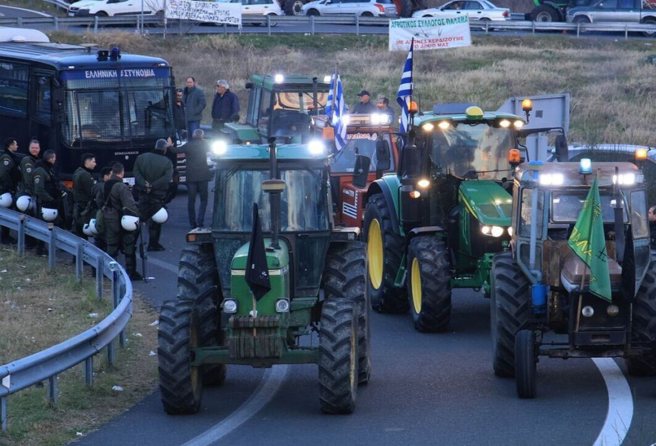 Αγροτικές κινητοποιήσεις - Θα έχουμε κλεφτοπόλεμο ανάμεσα στους αγρότες και την αστυνομία;