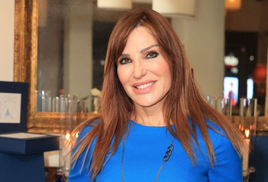 Βίκυ Χατζηβασιλείου -Η Περιφέρεια σε διεθνείς εκθέσεις σε Βαρσοβία & Βαρκελώνη