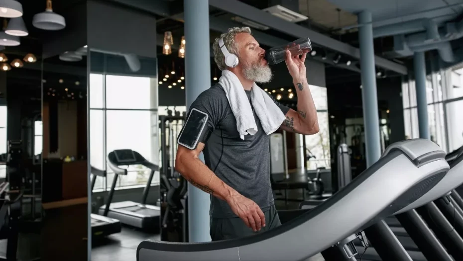 Ξεκινήστε το 2026 χωρίς τραυματισμούς στην άσκηση: Πώς να γυμναστείτε με ασφάλεια