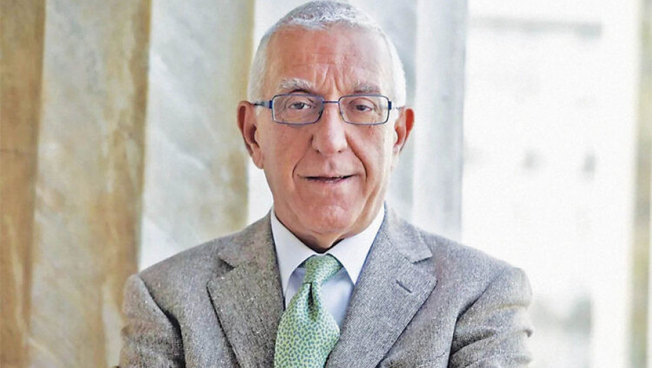 Νικήτας Κακλαμάνης -Αποχαιρετούμε τον Αλέξανδρο Παπαδόγγονα έναν σπουδαίο πατριώτη, δημοκράτη