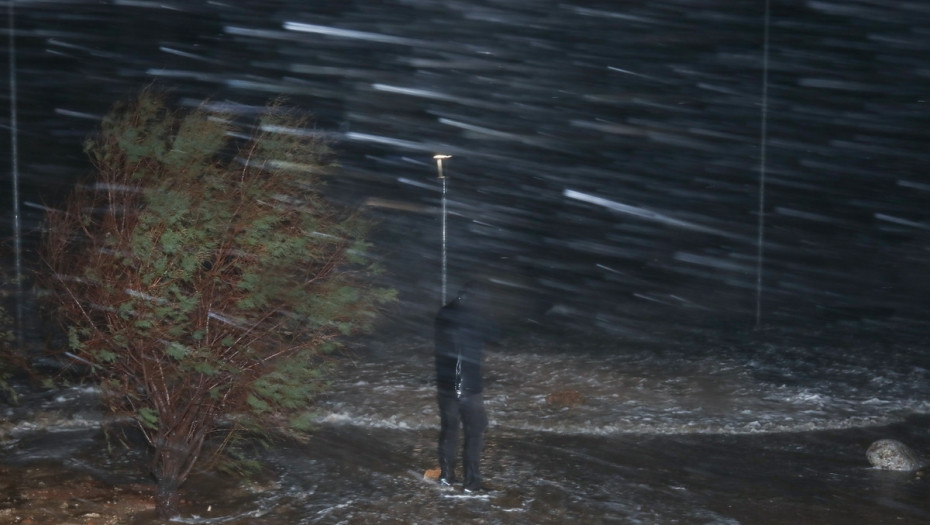 Έβρος: Συναγερμός για πλημμύρες – Κλειστή η γέφυρα Άρδα, στα 6,5 μέτρα η στάθμη του νερού στη γέφυρα του Πυθίου