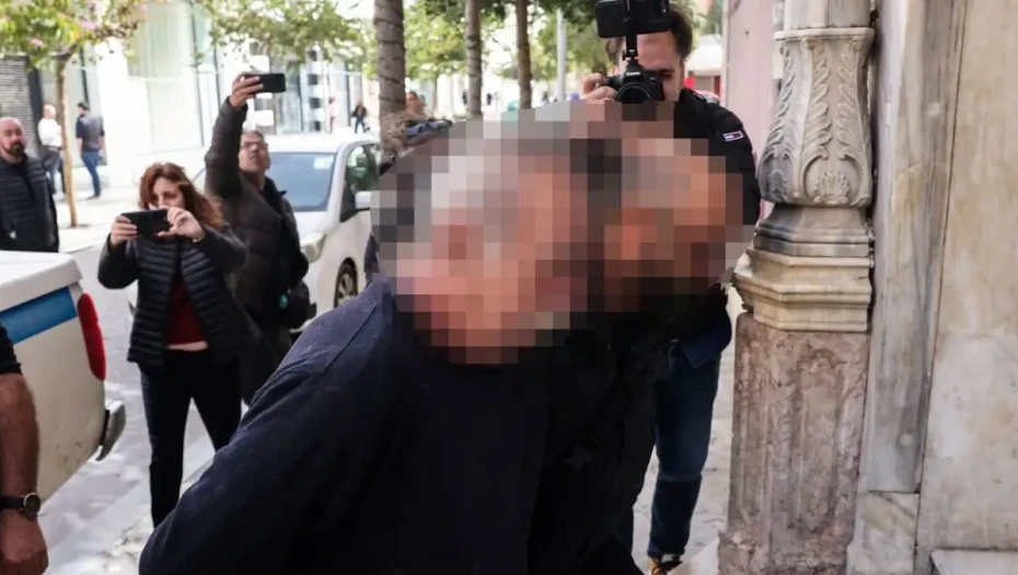 Ηράκλειο: «Το θύμα είχε πάρει τα κλειδιά του δράστη για να μην οδηγήσει μεθυσμένος και εκείνος τον σκότωσε» λέει φίλος των δύο αδελφών για τη δολοφονία