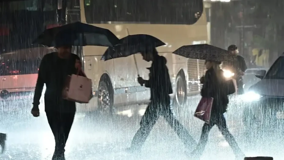 Βροχές και πάλι στην Αττική: Πως θα εξελιχθούν τα φαινόμενα